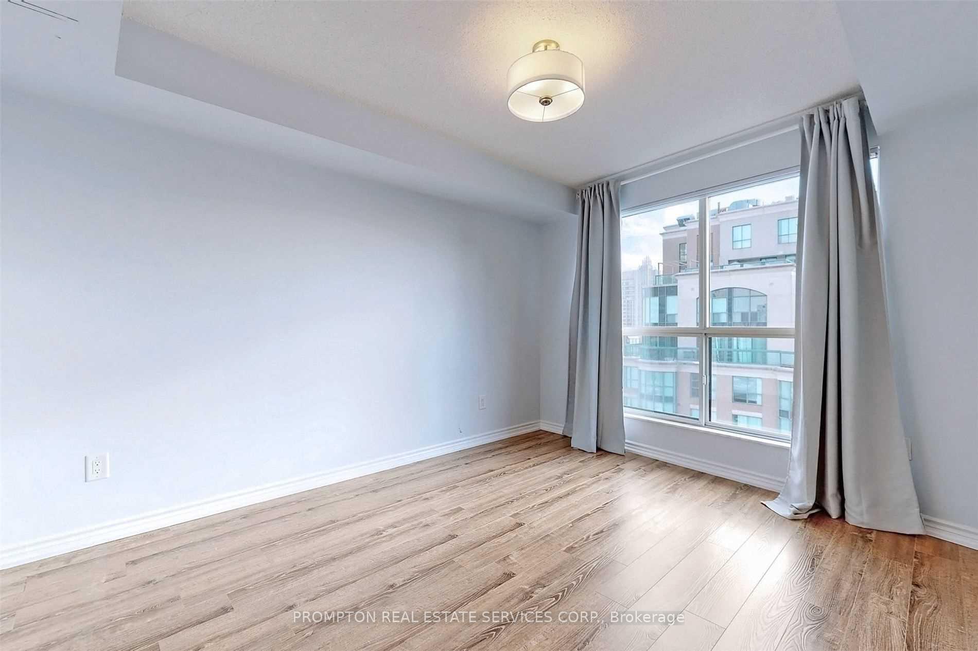 Photo 11 of Unit 2205, 7 Lorraine Drive, North York, Willowdale West — HOMEH