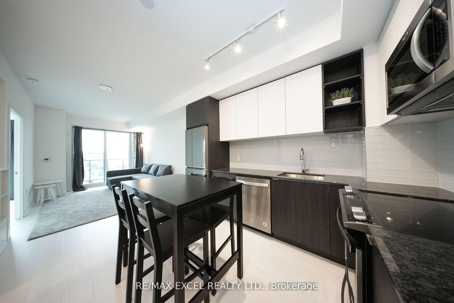 Photo 9 of Unit 324, 100 Eagle Rock Way, Vaughan, Rural Vaughan — HOMEH