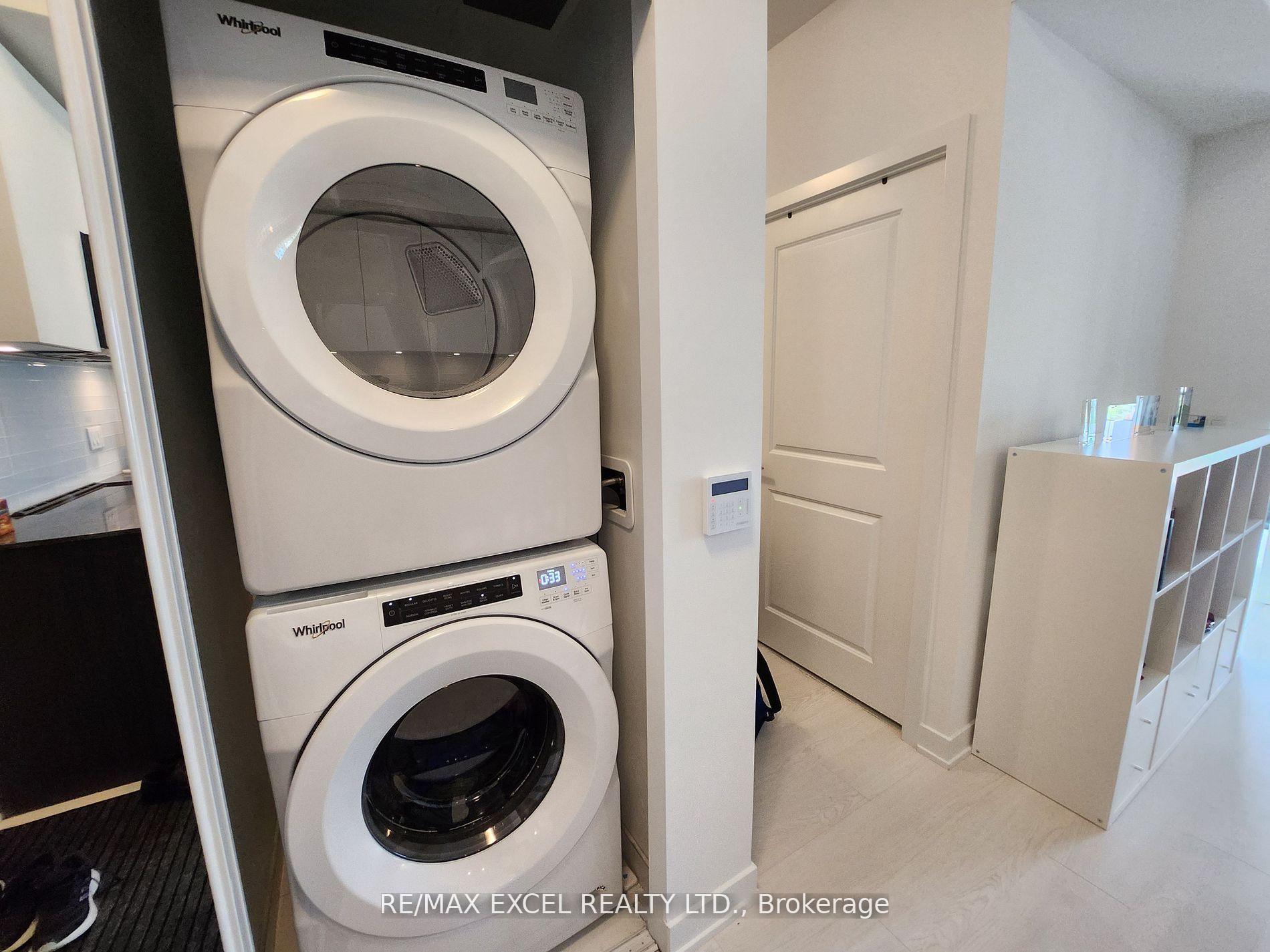 Photo 20 of Unit 324, 100 Eagle Rock Way, Vaughan, Rural Vaughan — HOMEH