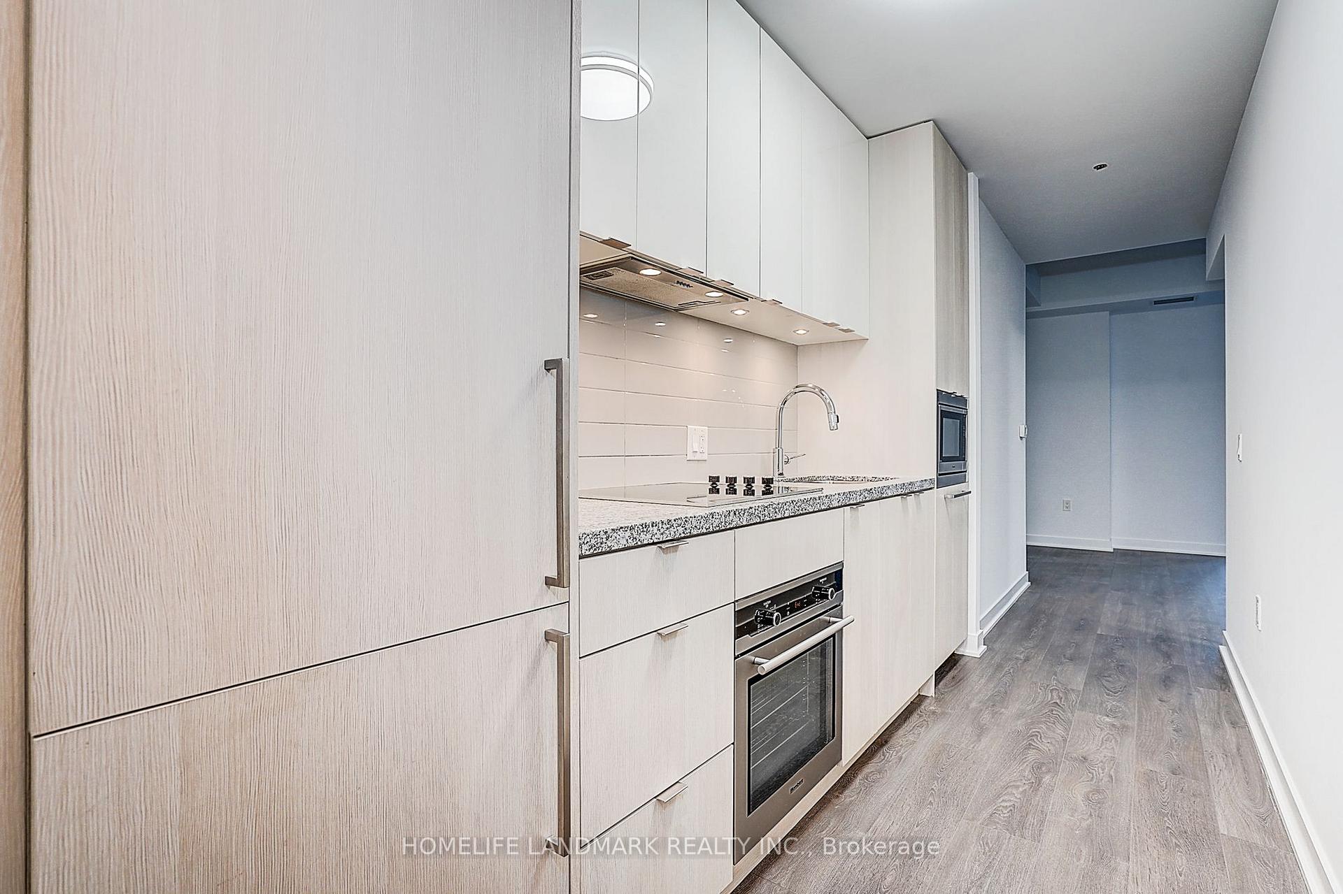 Photo 12 of Unit 702, 115 Blue Jays Way, Toronto, Waterfront Communities — HOMEH