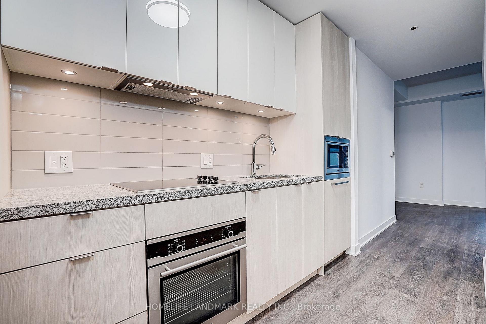 Photo 13 of Unit 702, 115 Blue Jays Way, Toronto, Waterfront Communities — HOMEH