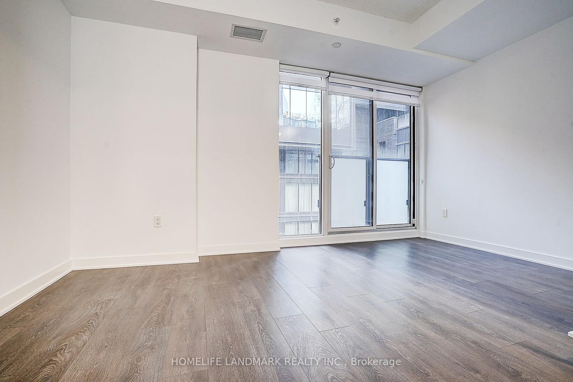 Photo 17 of Unit 702, 115 Blue Jays Way, Toronto, Waterfront Communities — HOMEH