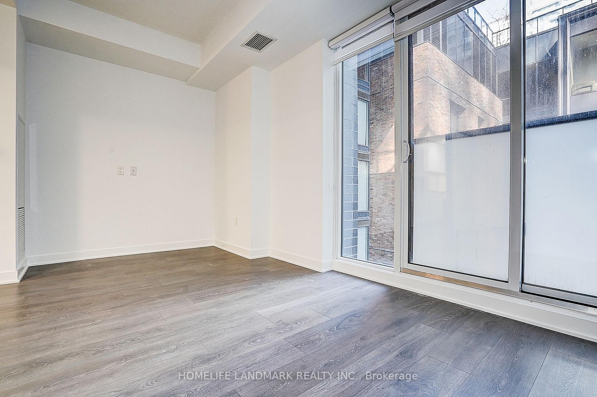Photo 22 of Unit 702, 115 Blue Jays Way, Toronto, Waterfront Communities — HOMEH