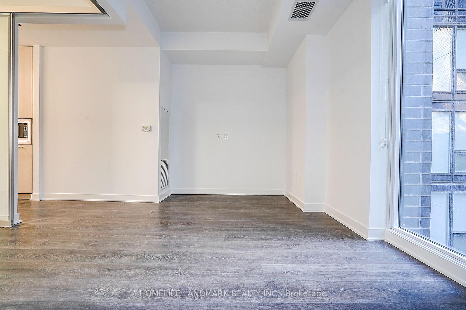 Photo 23 of Unit 702, 115 Blue Jays Way, Toronto, Waterfront Communities — HOMEH