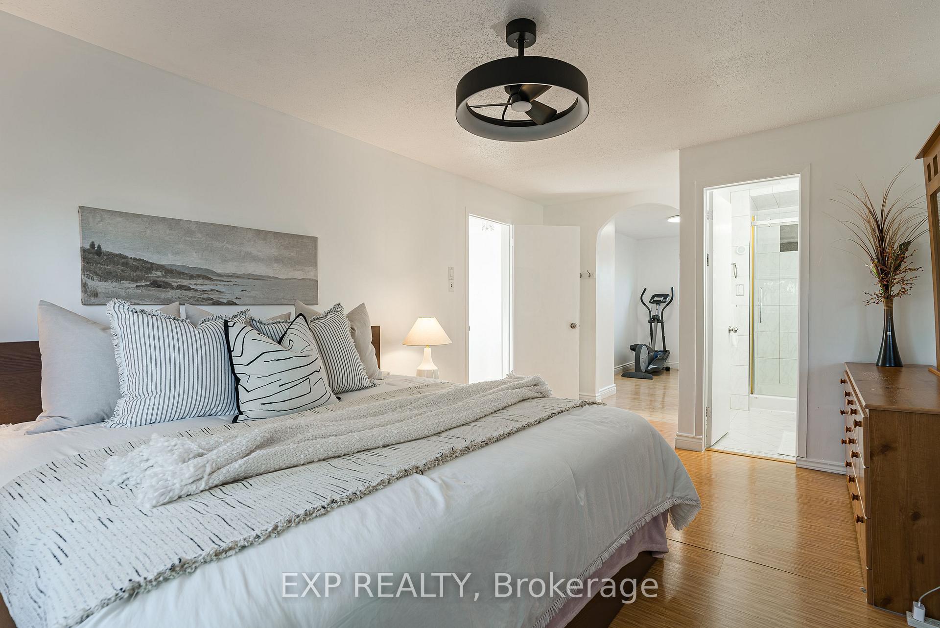 Photo 21 of 1237 Cedarcroft Crescent, Ottawa, Pineview — HOMEH