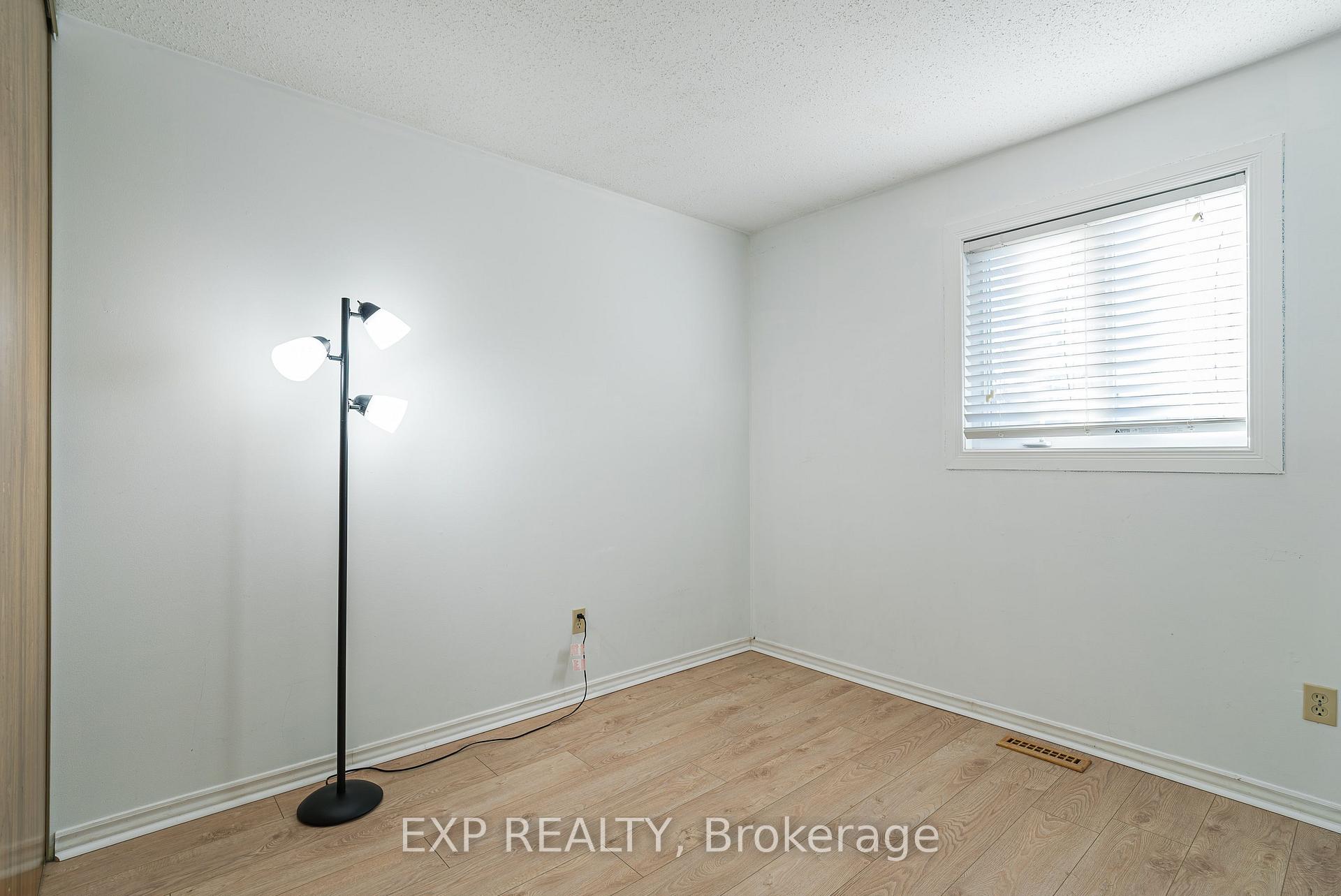 Photo 26 of 1237 Cedarcroft Crescent, Ottawa, Pineview — HOMEH