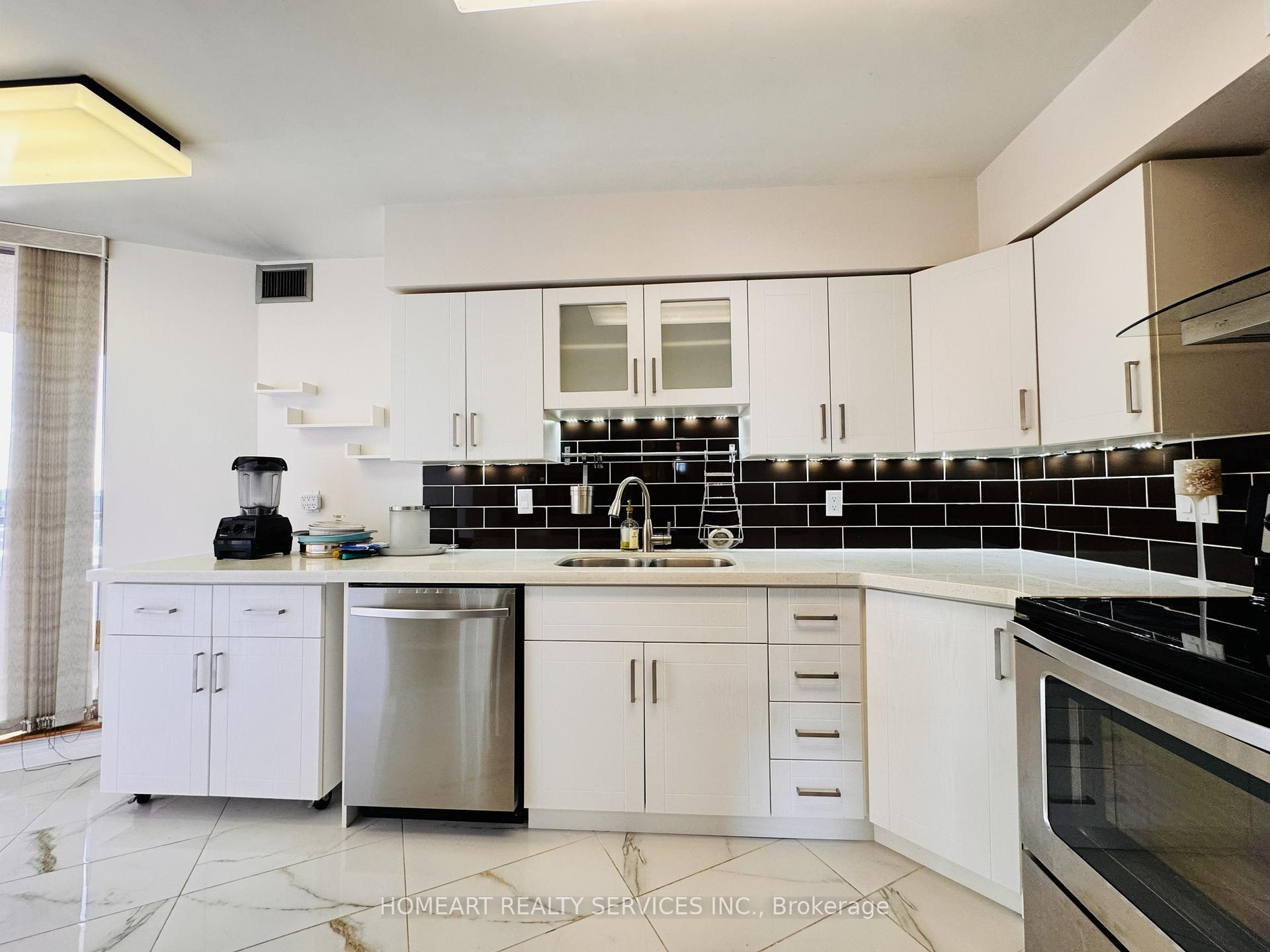 Photo 8 of Unit 1018, 175 Bamburgh Circle, Scarborough, Steeles — HOMEH