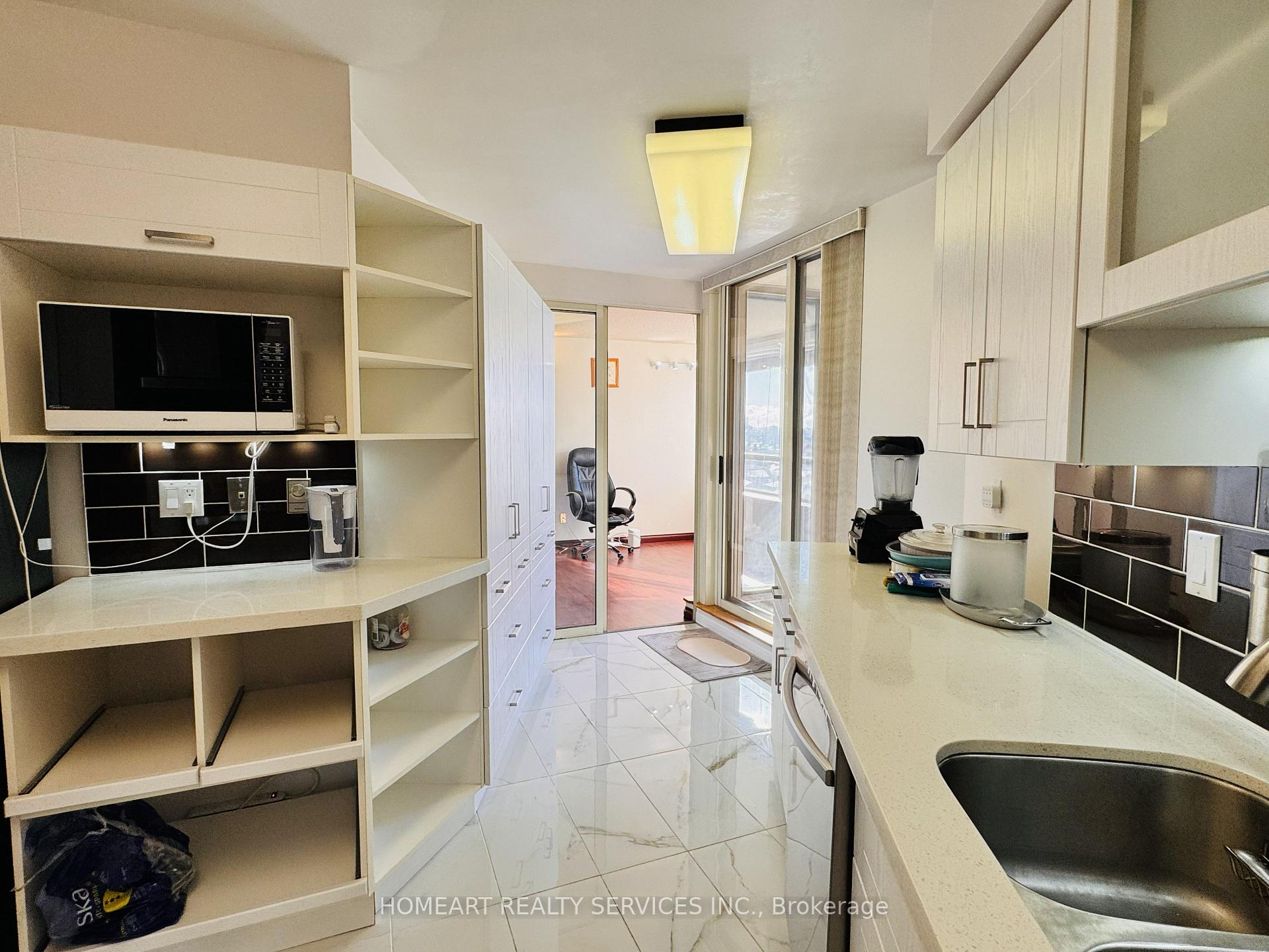 Photo 10 of Unit 1018, 175 Bamburgh Circle, Scarborough, Steeles — HOMEH