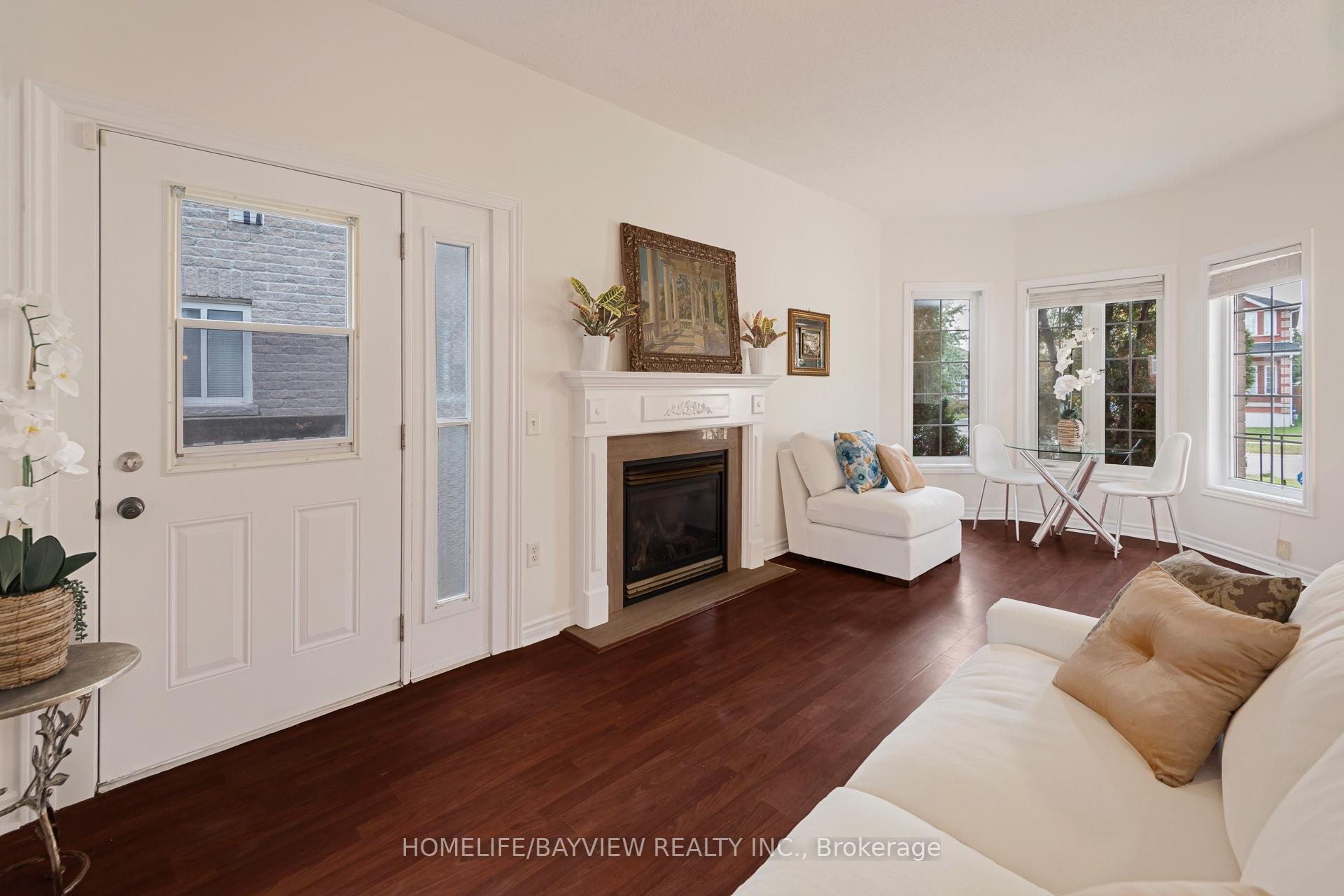 Photo 6 of 126 Raymond Crescent, Barrie, Painswick South — HOMEH