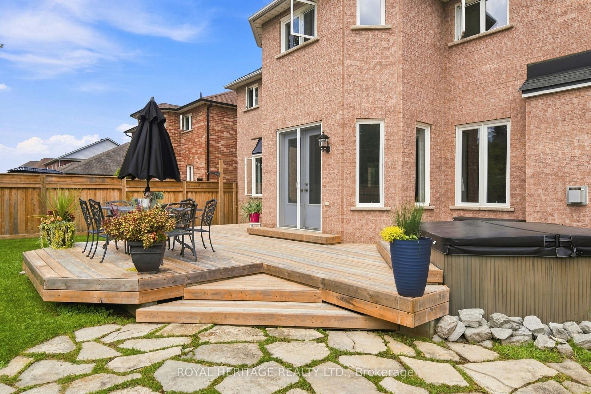 Photo 38 of 66 Rosena Lane, Uxbridge — HOMEH