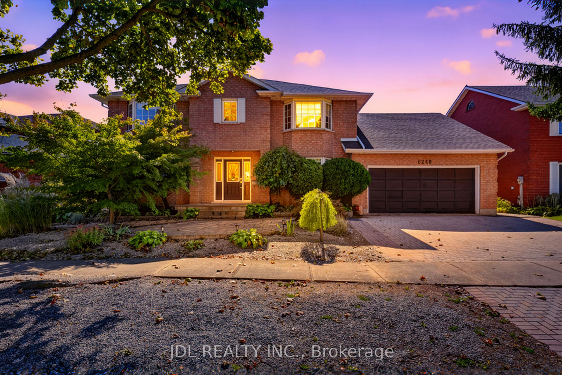 Photo 3 of 6240 Moretta Drive, Niagara Falls, Stamford — HOMEH