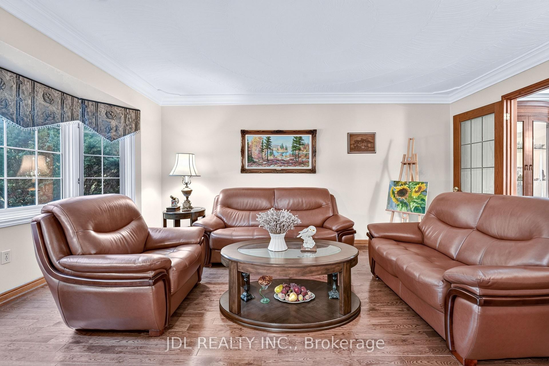 Photo 23 of 6240 Moretta Drive, Niagara Falls, Stamford — HOMEH