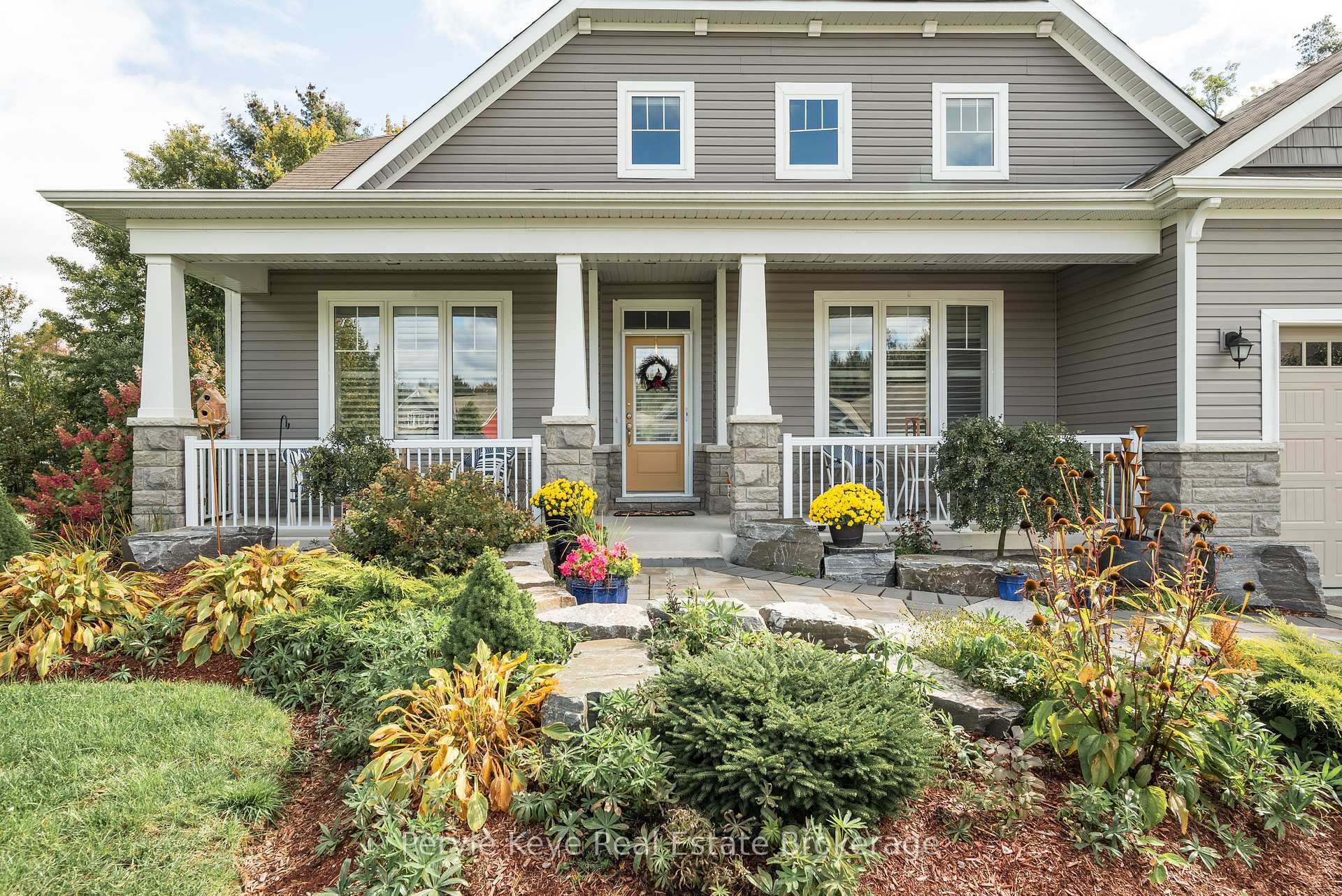 Photo 8 of 33 Hunter Place, Bracebridge, Macaulay — HOMEH