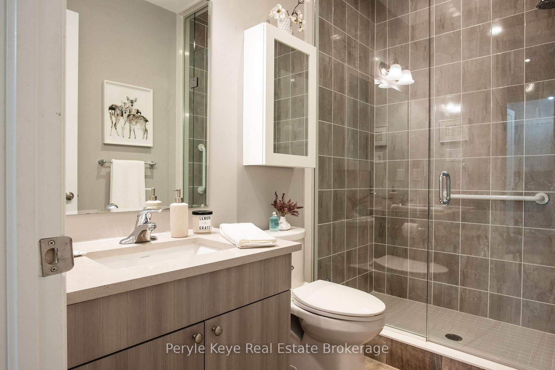 Photo 14 of 33 Hunter Place, Bracebridge, Macaulay — HOMEH