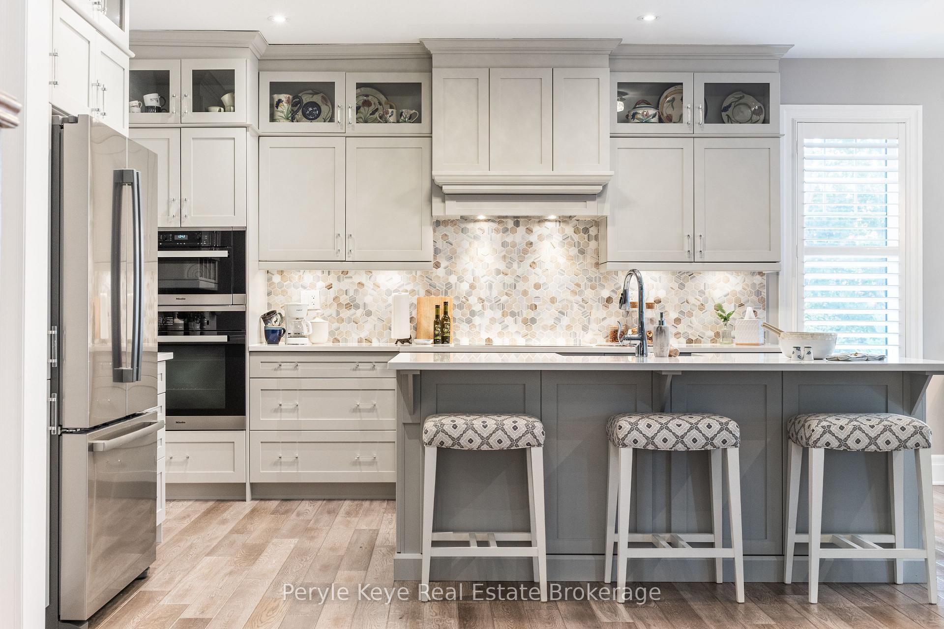 Photo 17 of 33 Hunter Place, Bracebridge, Macaulay — HOMEH