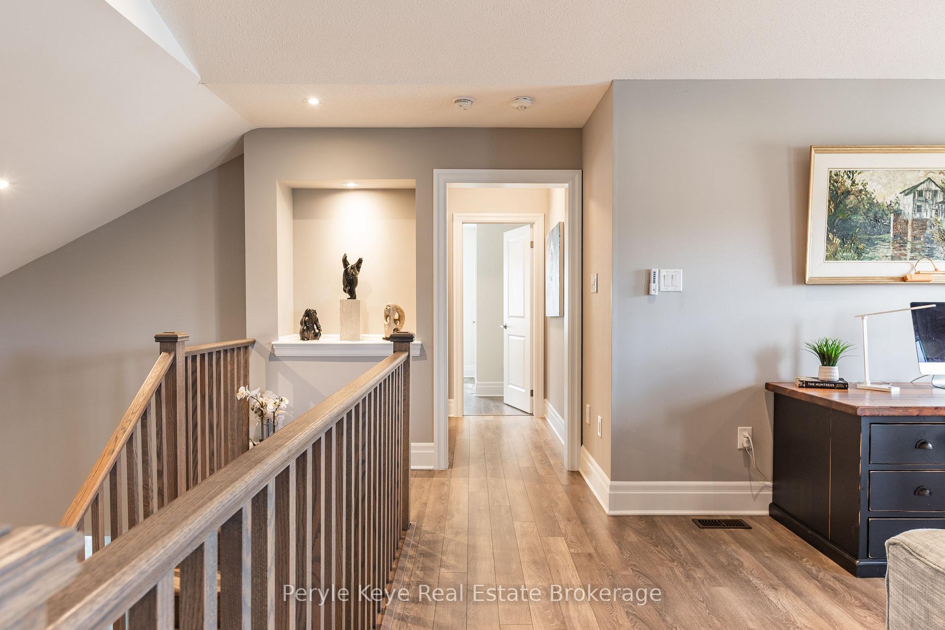 Photo 38 of 33 Hunter Place, Bracebridge, Macaulay — HOMEH