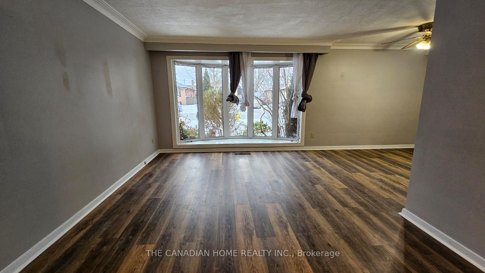 Photo 13 of Unit Main, 12 Aspendale Drive, Scarborough, Bendale — HOMEH