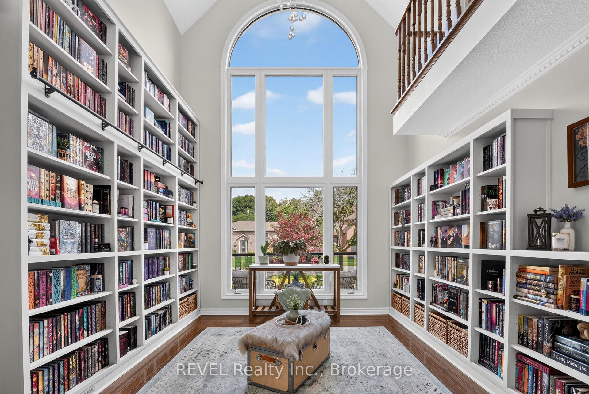Photo 6 of 10 Meadowbrook Lane, Pelham, Fonthill — HOMEH