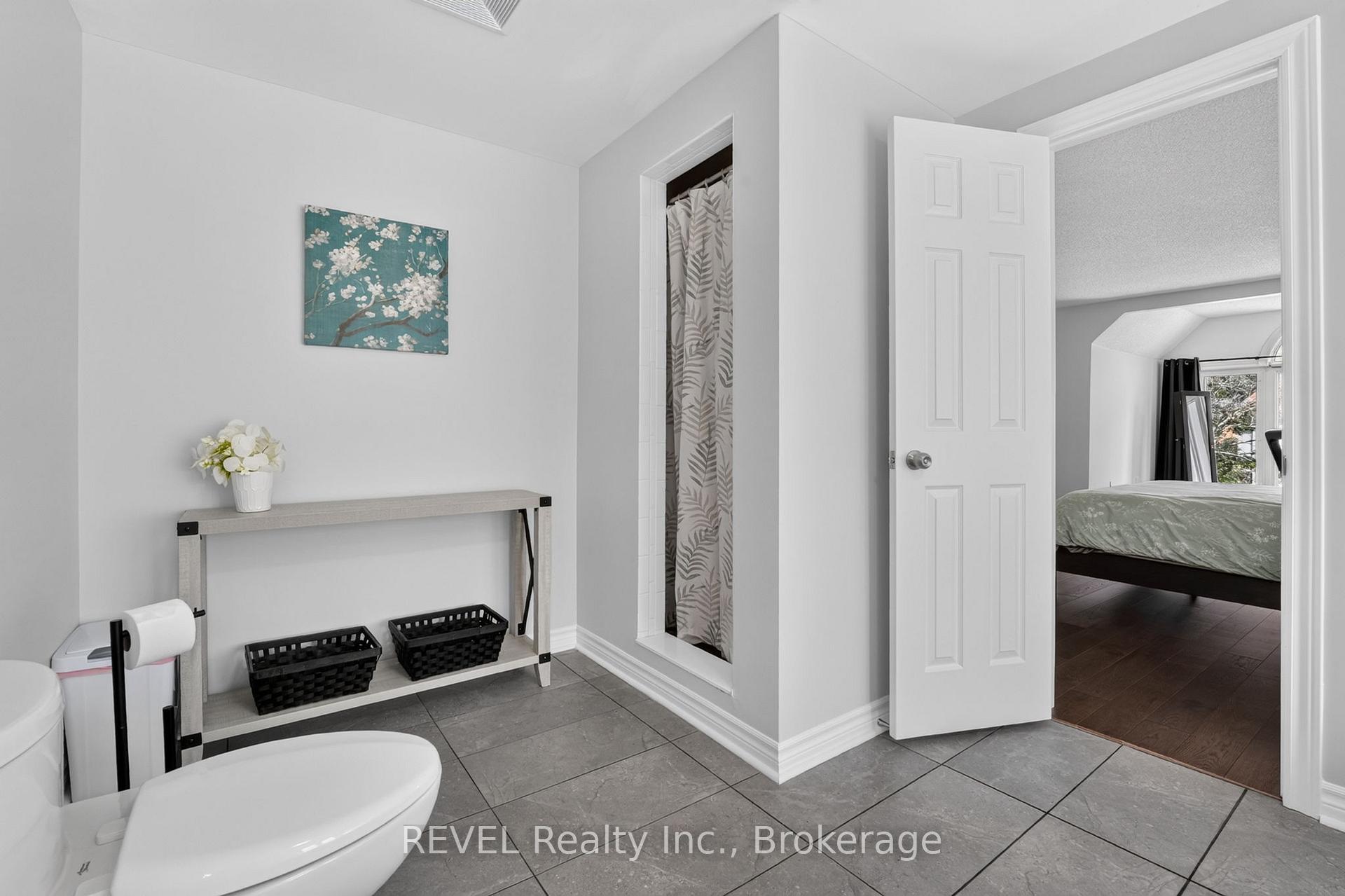Photo 27 of 10 Meadowbrook Lane, Pelham, Fonthill — HOMEH