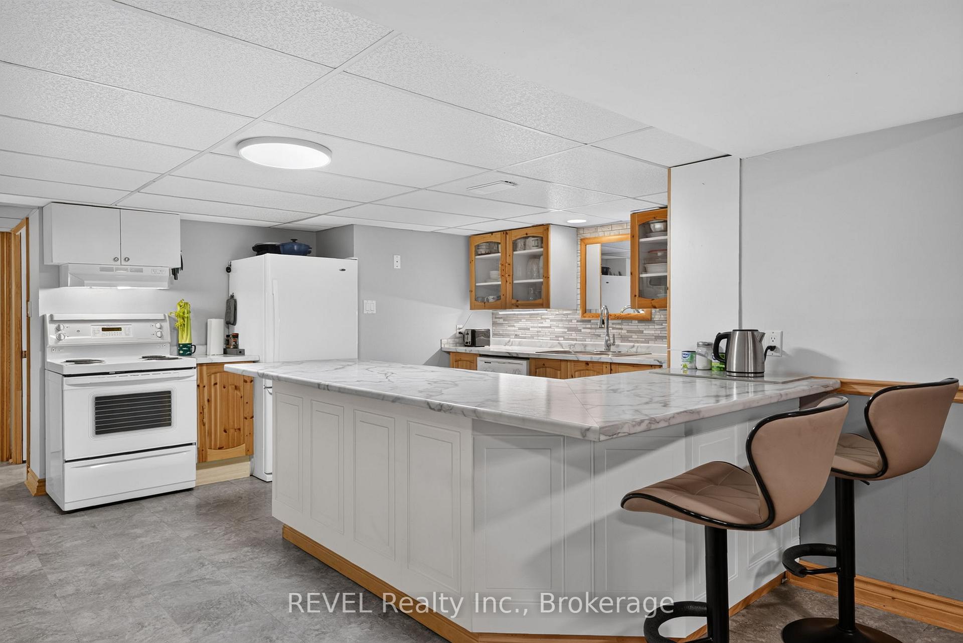 Photo 36 of 10 Meadowbrook Lane, Pelham, Fonthill — HOMEH