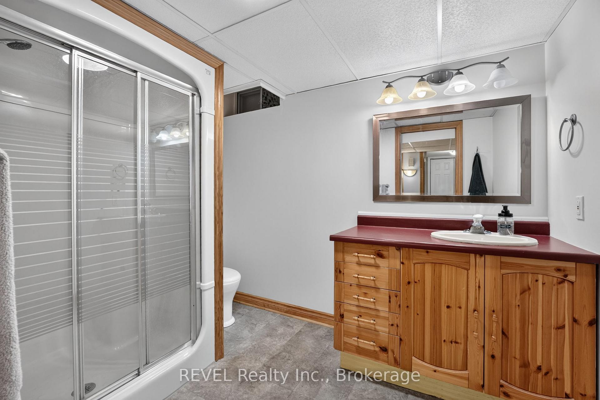 Photo 39 of 10 Meadowbrook Lane, Pelham, Fonthill — HOMEH