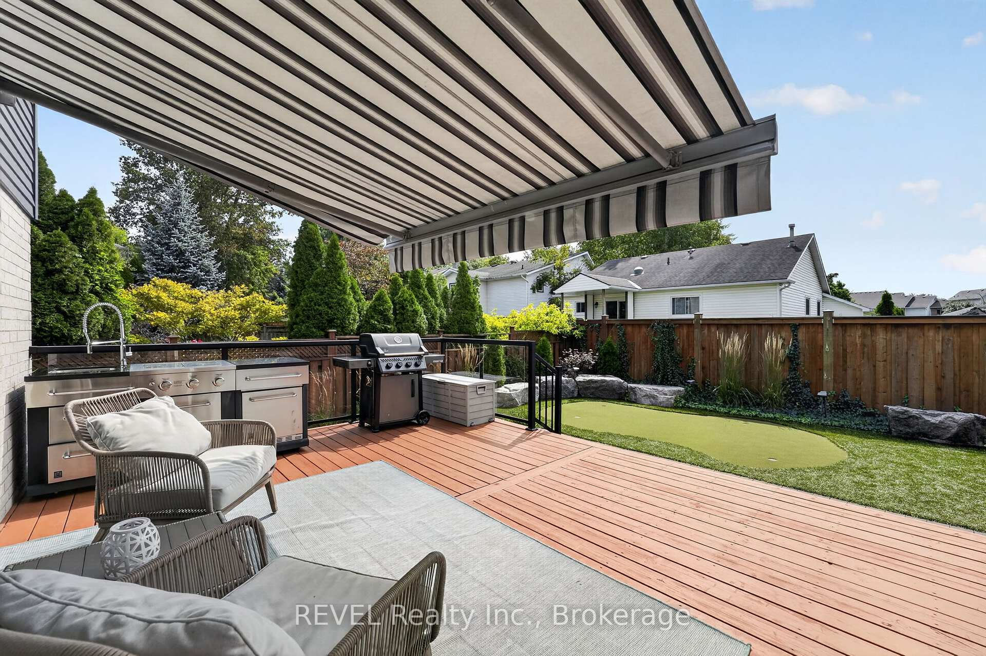 Photo 43 of 10 Meadowbrook Lane, Pelham, Fonthill — HOMEH