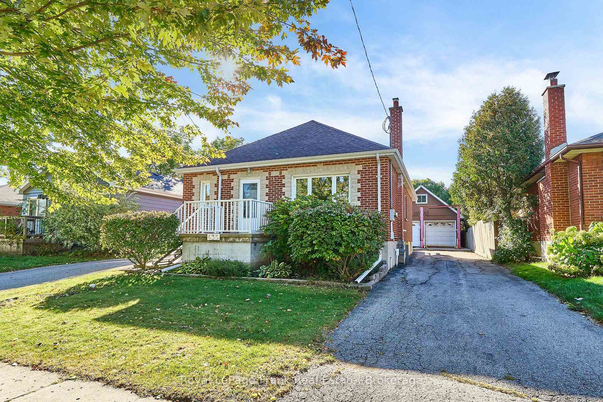 Photo 1 of 435 Woodcrest Avenue, Oshawa, McLaughlin — HOMEH