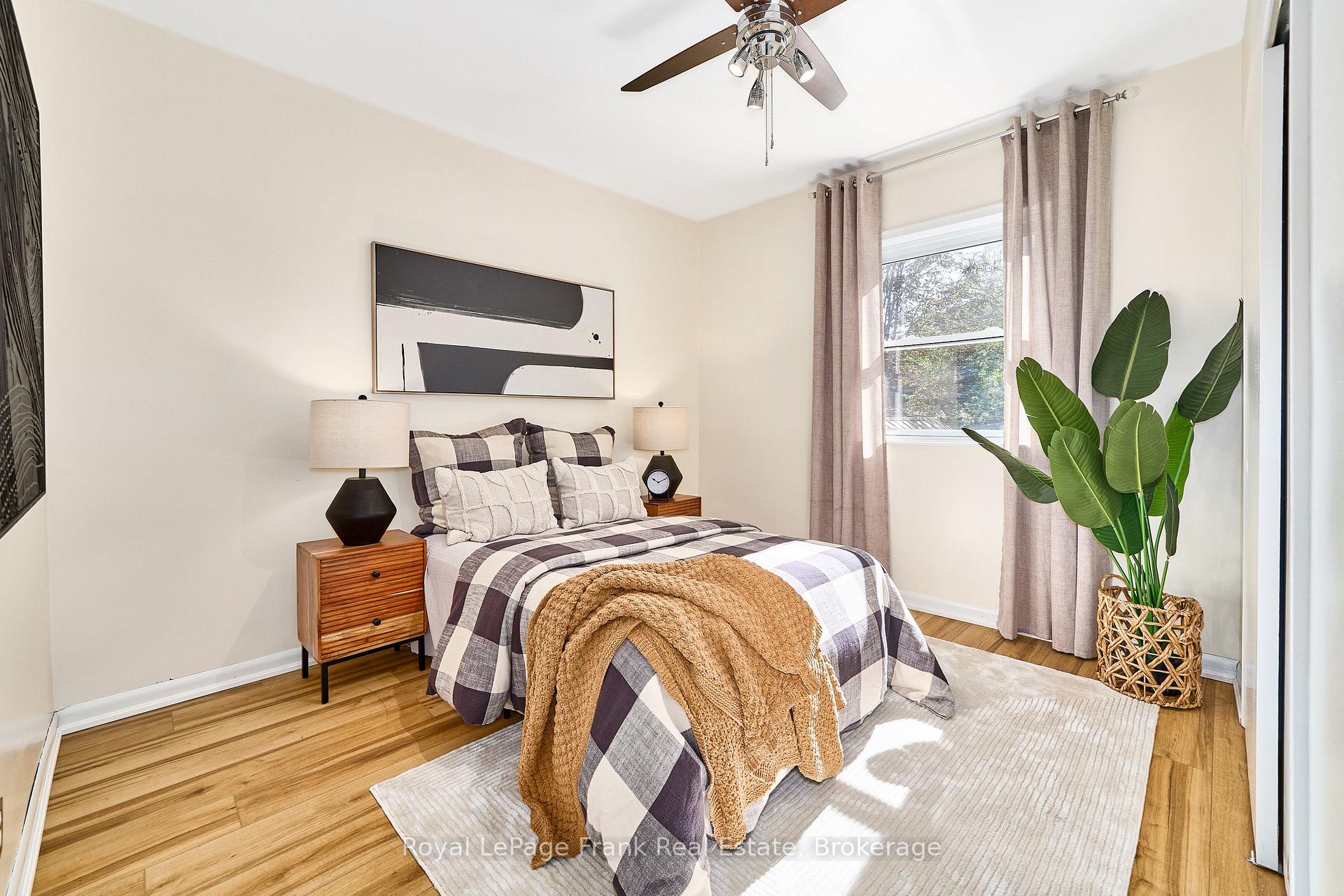 Photo 21 of 435 Woodcrest Avenue, Oshawa, McLaughlin — HOMEH