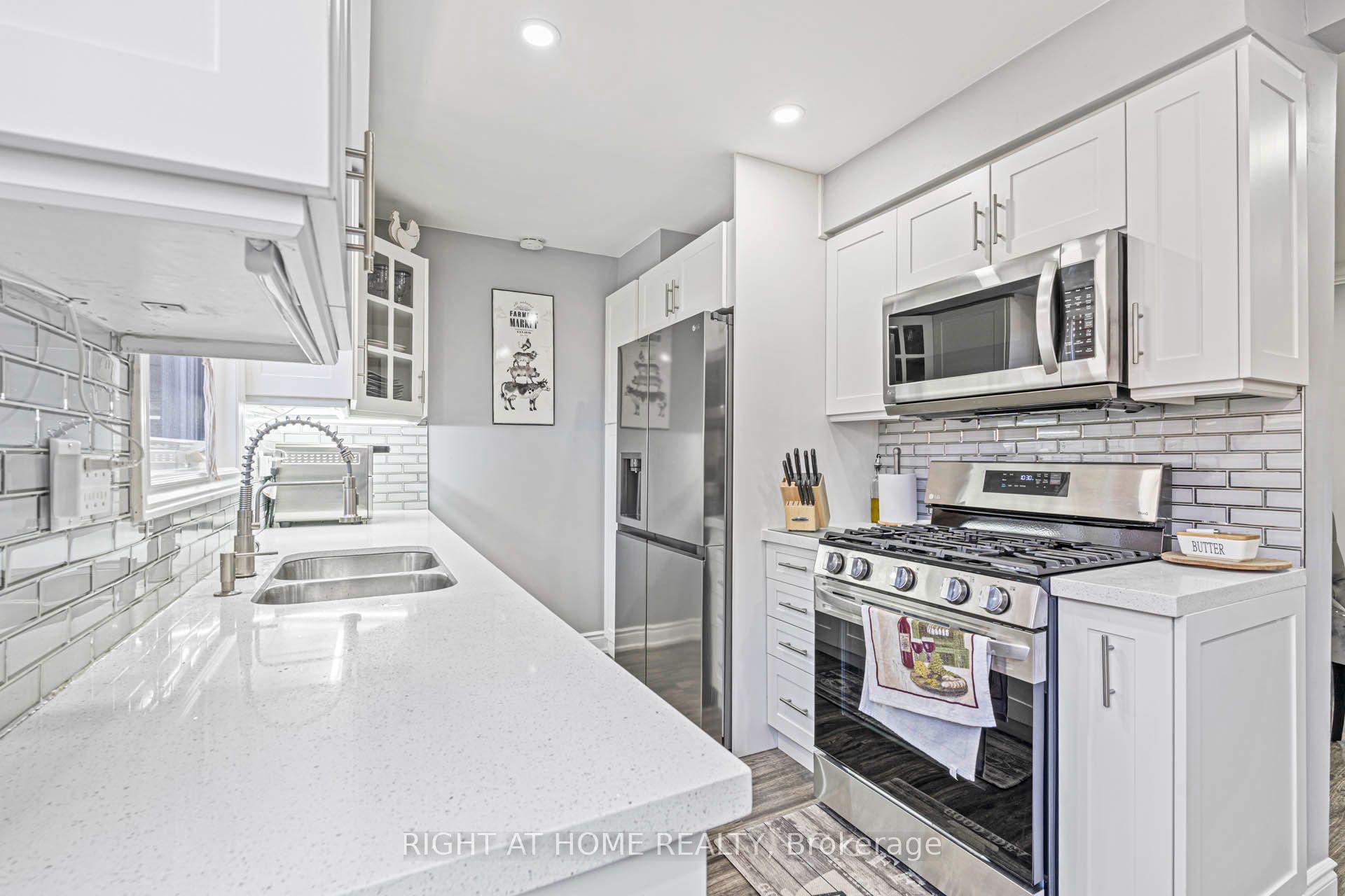 Photo 12 of 36 Burton Road W, Brampton, Brampton West — HOMEH