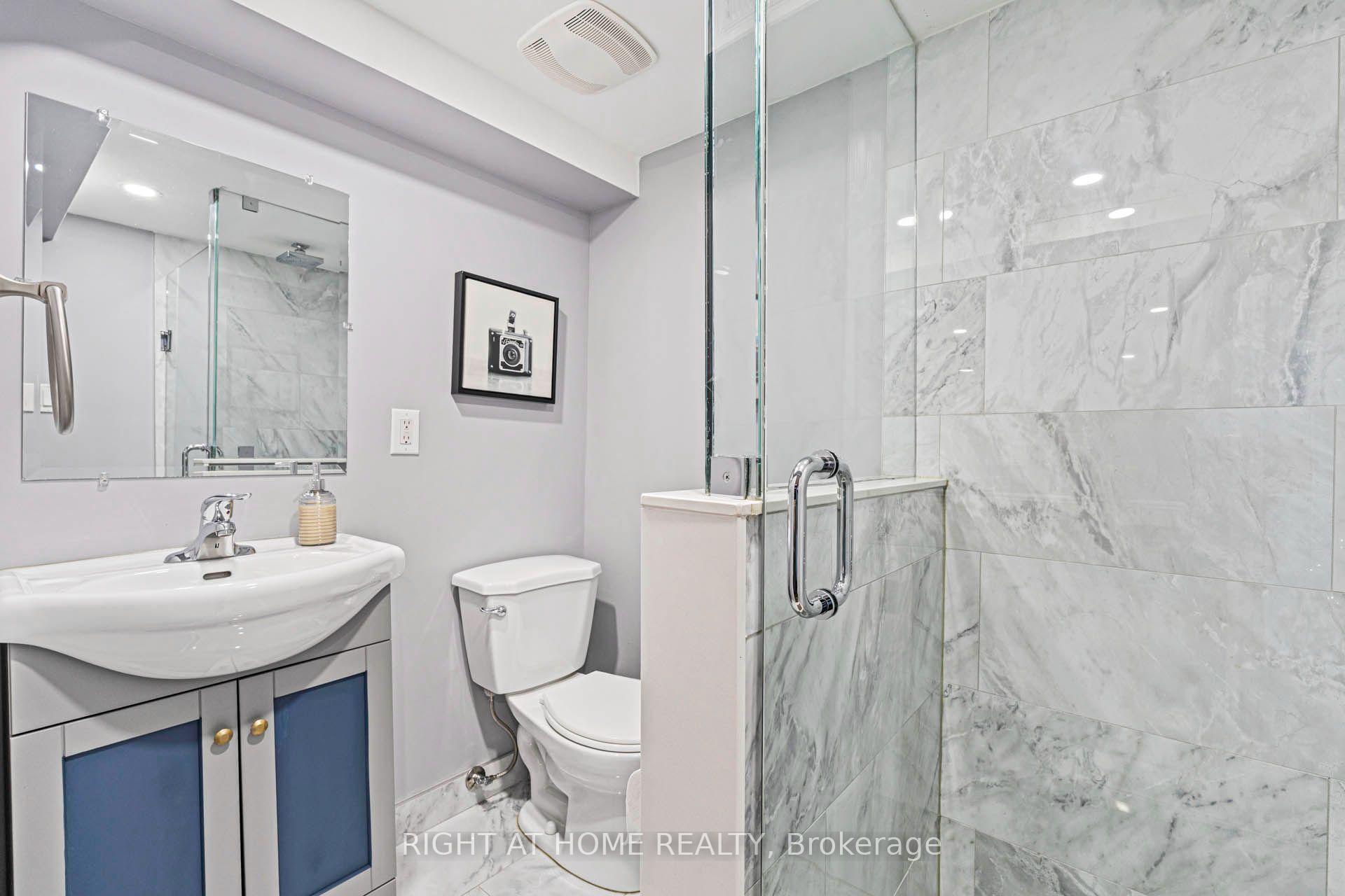 Photo 26 of 36 Burton Road W, Brampton, Brampton West — HOMEH