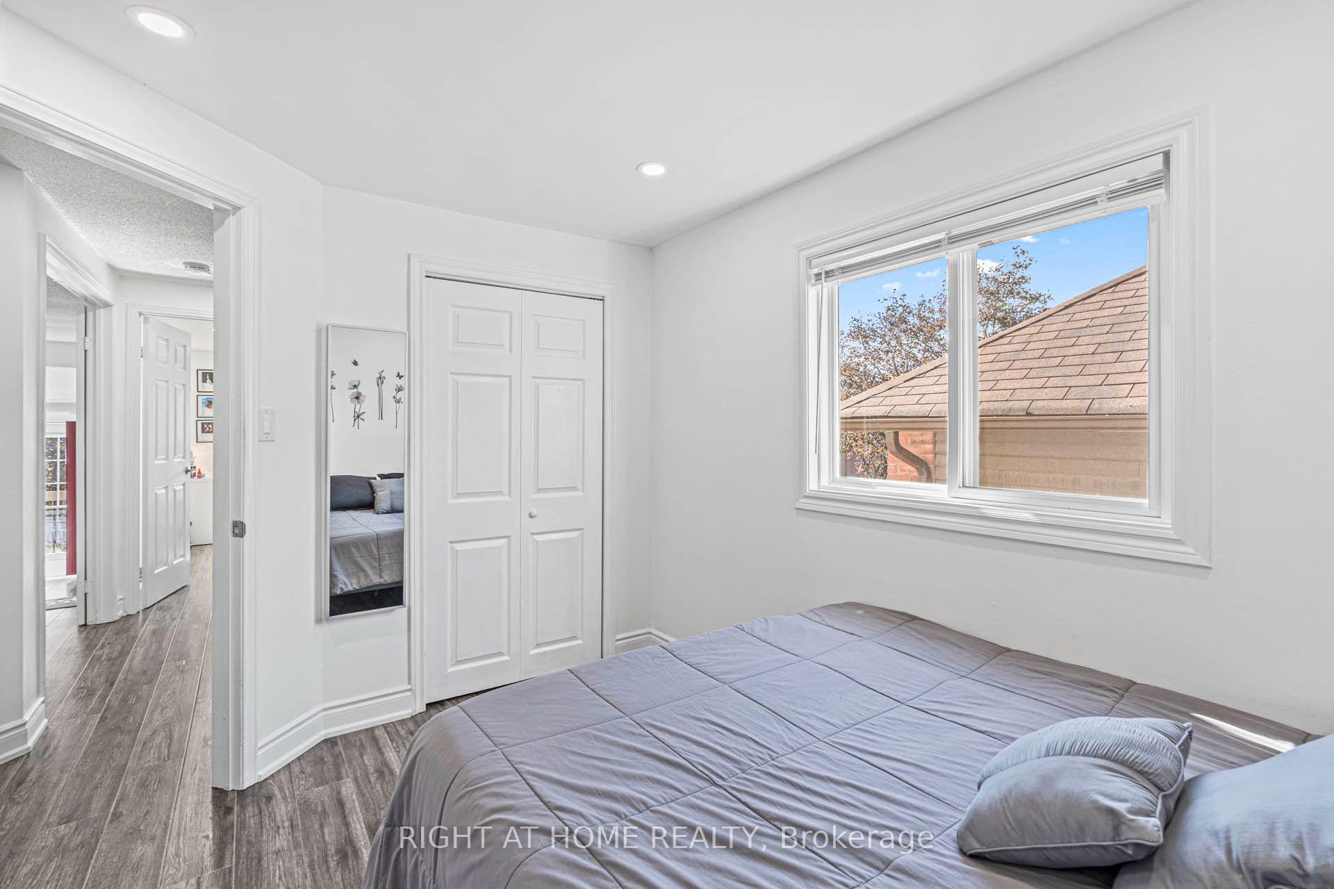 Photo 34 of 36 Burton Road W, Brampton, Brampton West — HOMEH