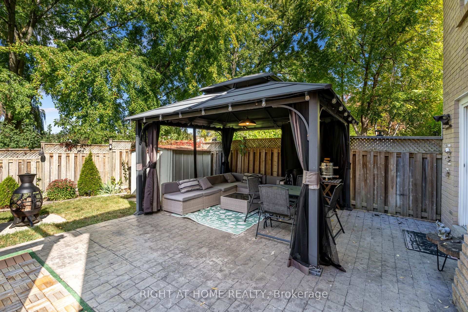 Photo 44 of 36 Burton Road W, Brampton, Brampton West — HOMEH
