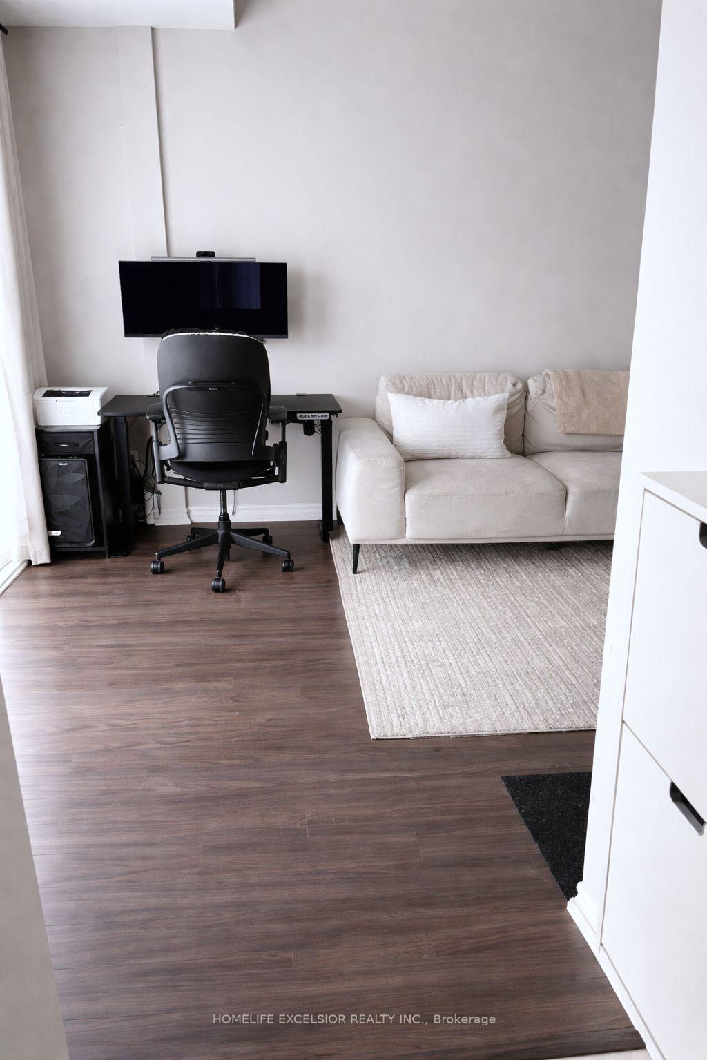 Photo 7 of Unit 226, 1837 Eglinton Avenue E, North York, Victoria Village — HOMEH