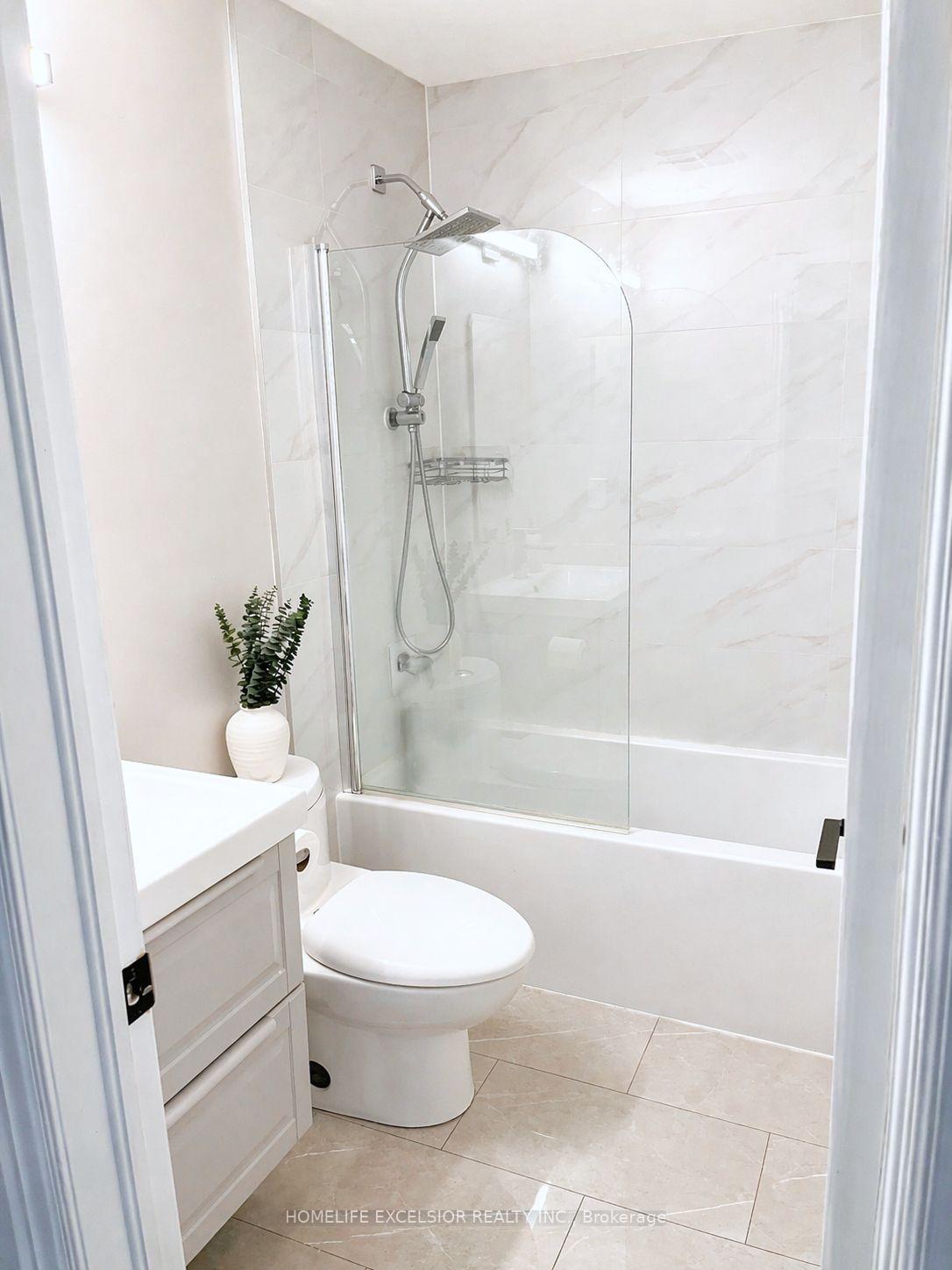 Photo 11 of Unit 226, 1837 Eglinton Avenue E, North York, Victoria Village — HOMEH