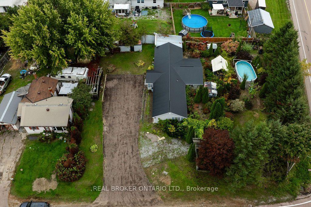 Photo 36 of 800 Pinegrove Crescent, Petawawa, Petawawa — HOMEH