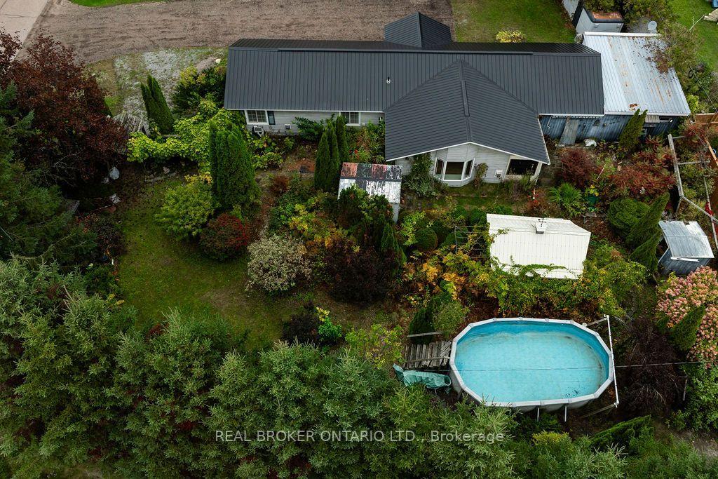 Photo 38 of 800 Pinegrove Crescent, Petawawa, Petawawa — HOMEH