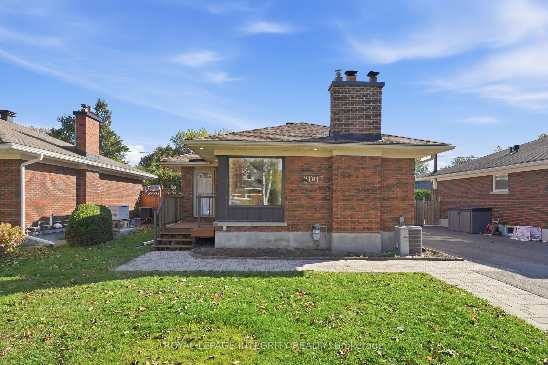 Photo 1 of 2007 Dorval Avenue, Ottawa, Elmvale Acres — HOMEH