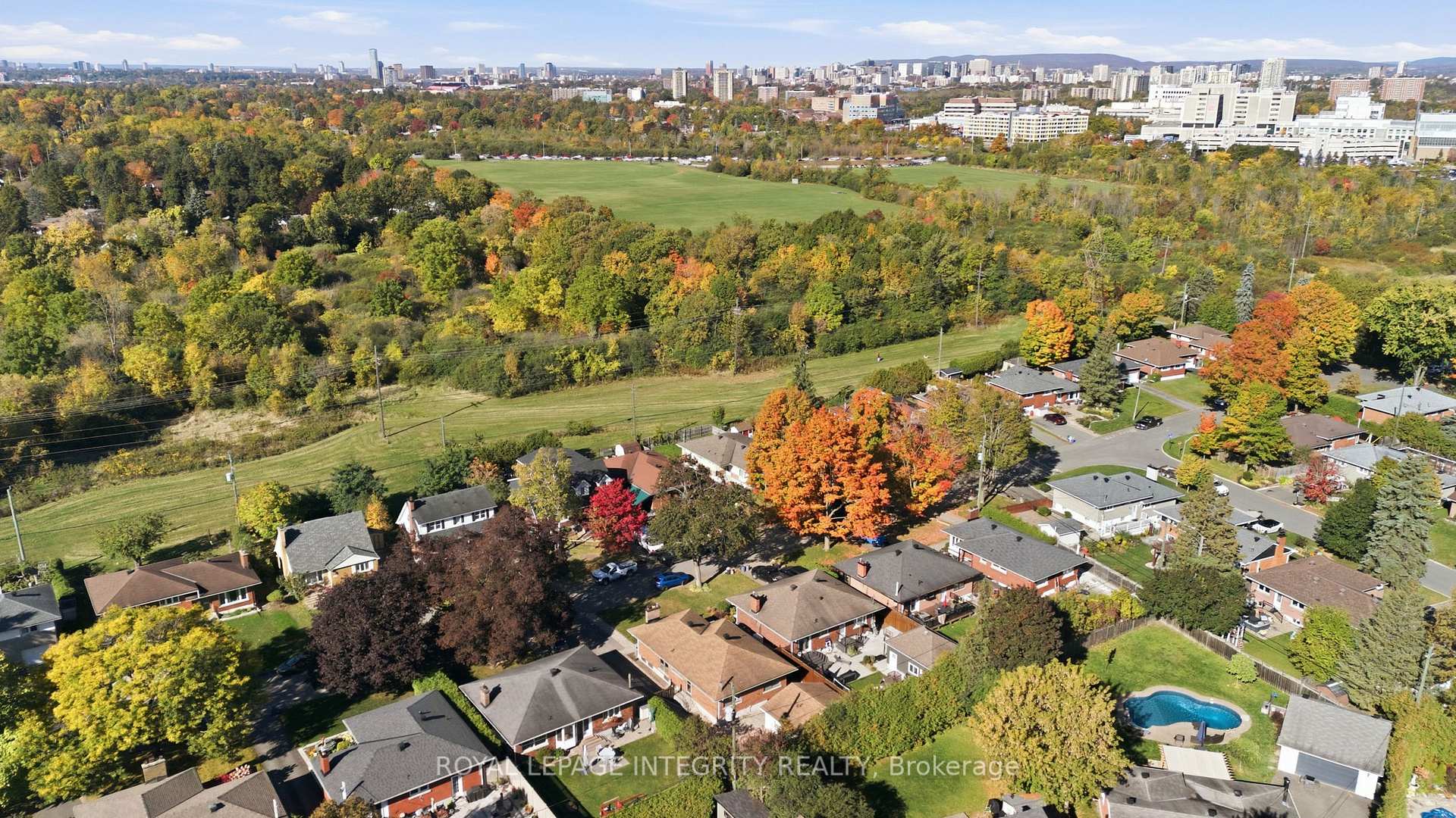Photo 40 of 2007 Dorval Avenue, Ottawa, Elmvale Acres — HOMEH