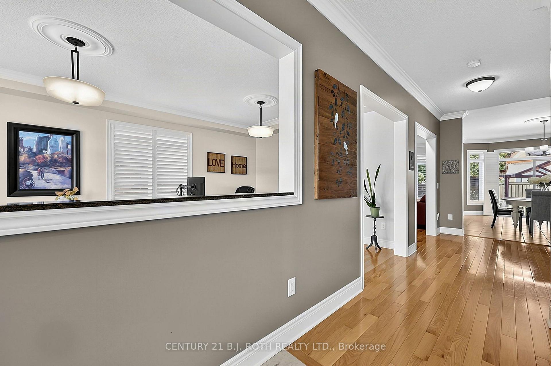 Photo 6 of 81 Royal Park Boulevard, Barrie, Bayshore — HOMEH