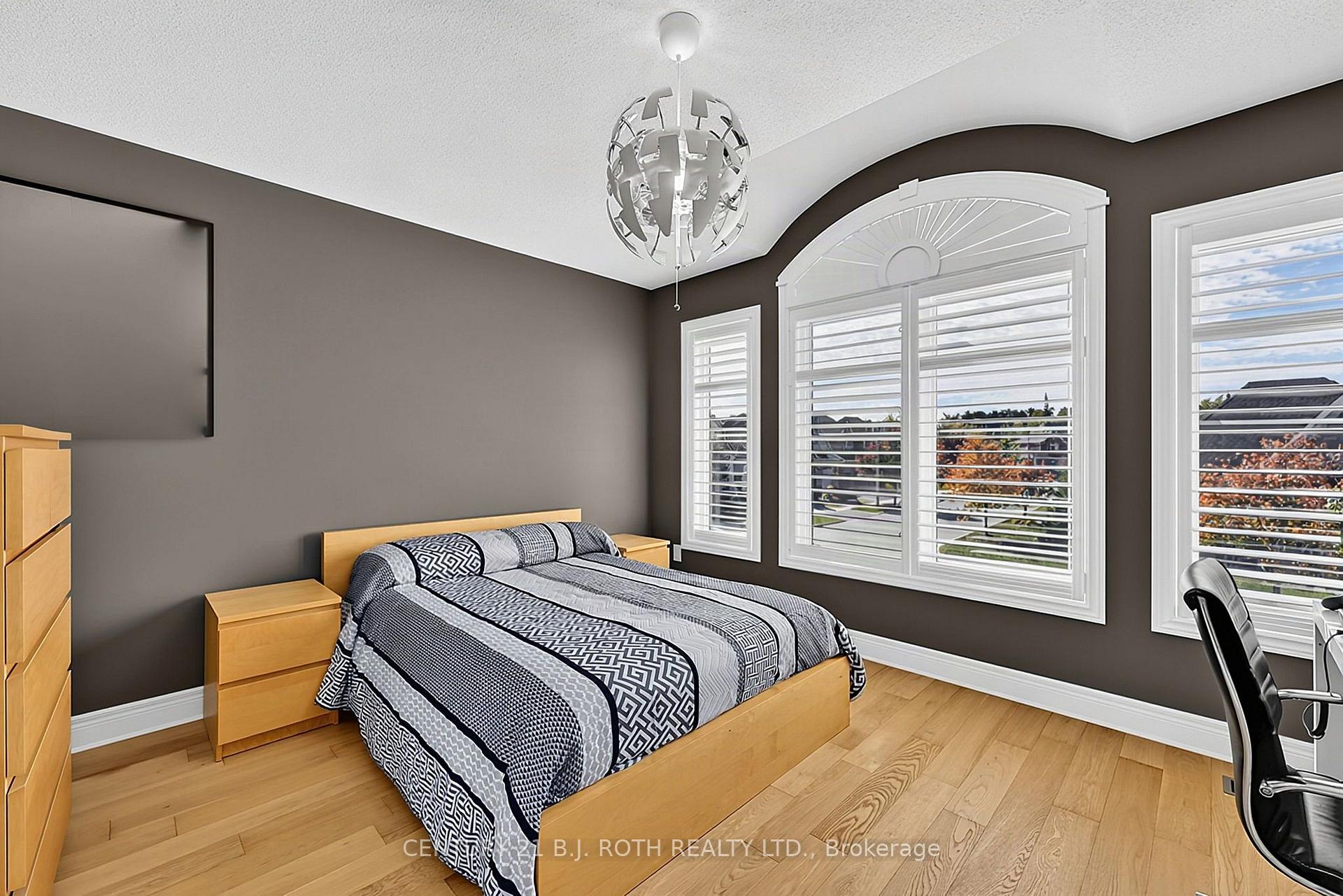 Photo 27 of 81 Royal Park Boulevard, Barrie, Bayshore — HOMEH