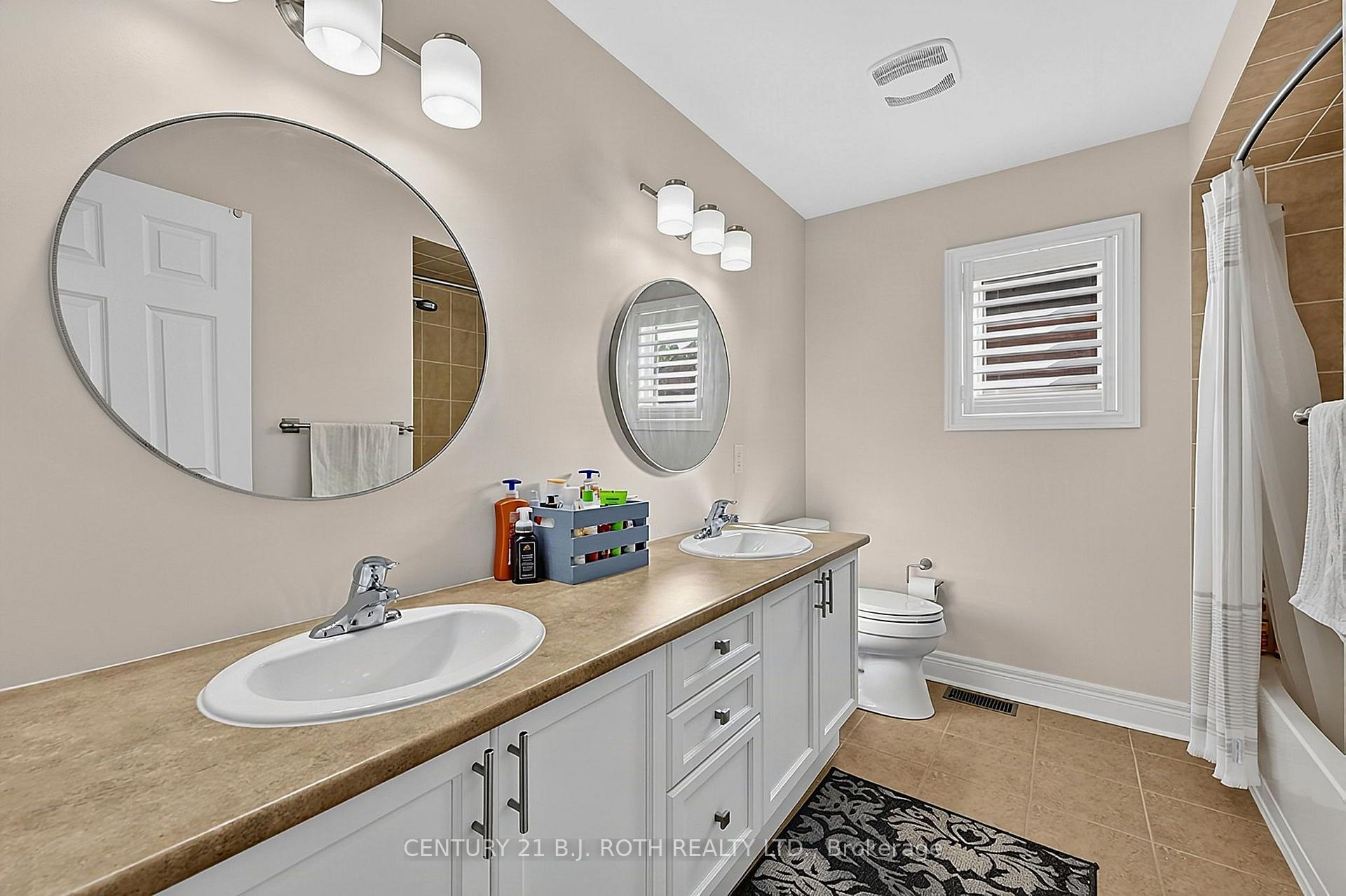 Photo 28 of 81 Royal Park Boulevard, Barrie, Bayshore — HOMEH