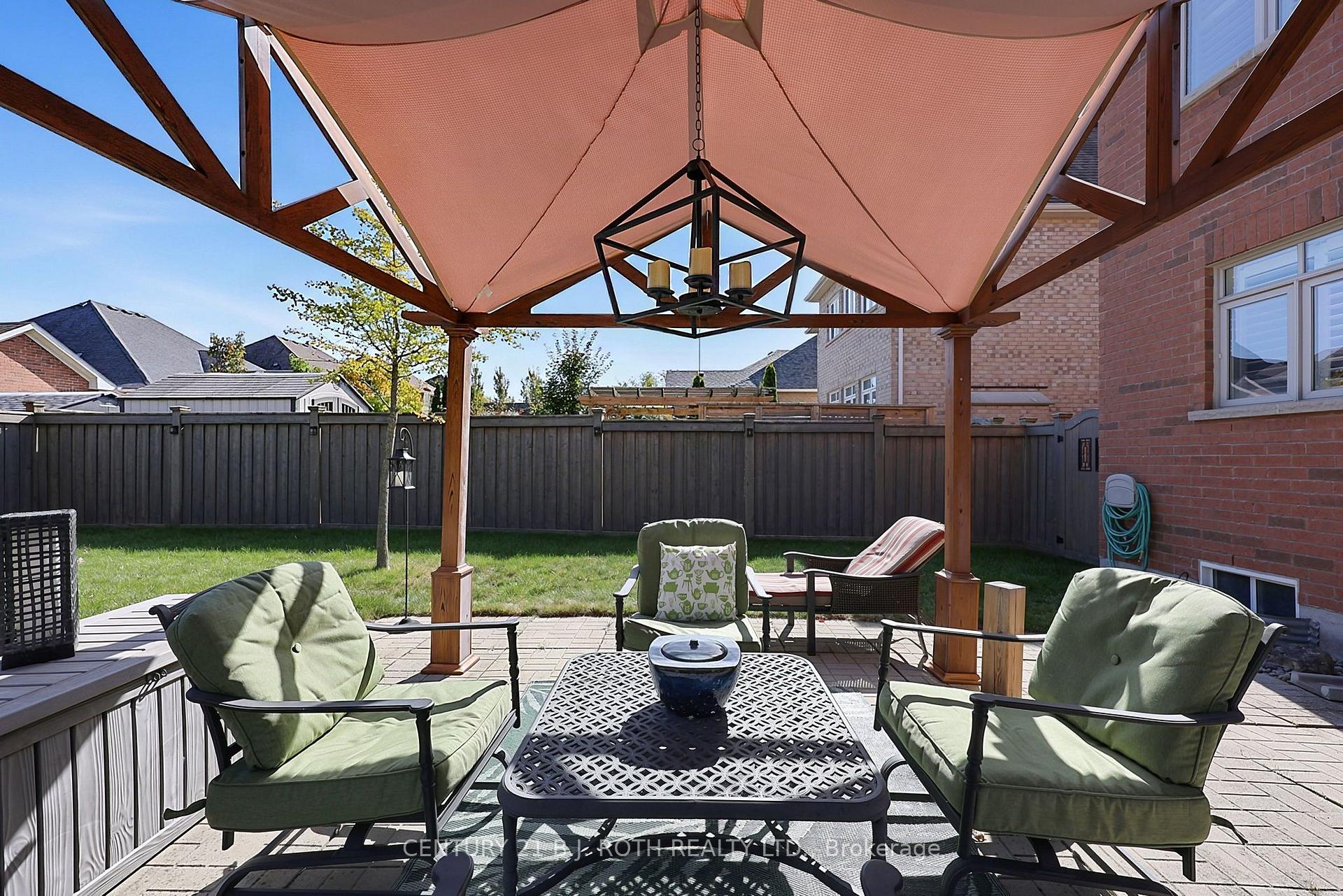 Photo 32 of 81 Royal Park Boulevard, Barrie, Bayshore — HOMEH