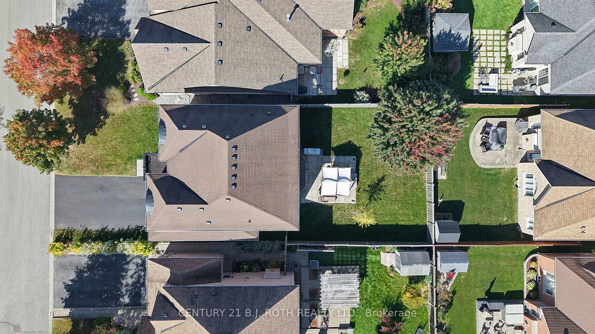 Photo 37 of 81 Royal Park Boulevard, Barrie, Bayshore — HOMEH