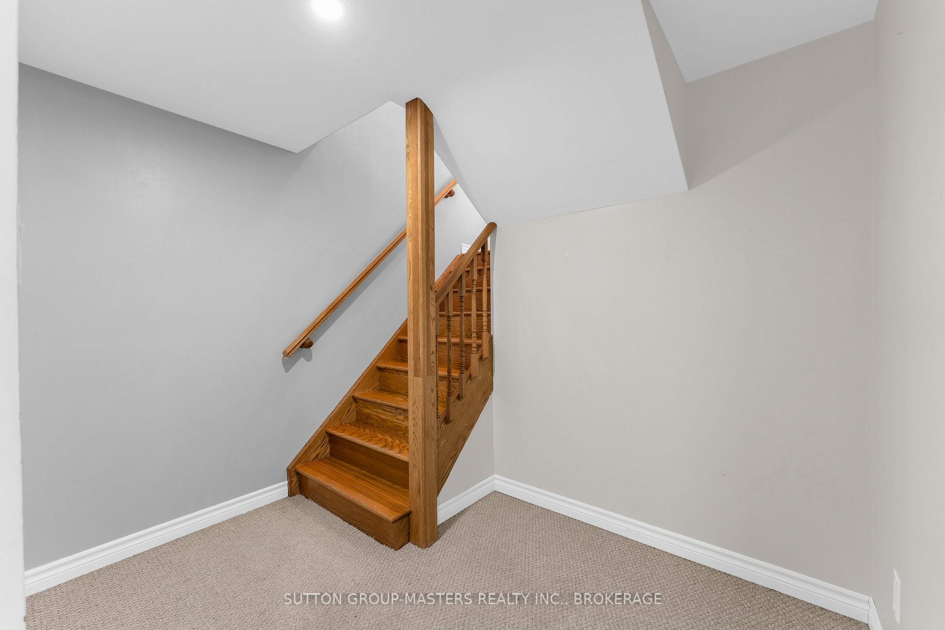 Photo 29 of 863 Pembridge Crescent, Kingston, South of Taylor-Kidd Blvd — HOMEH