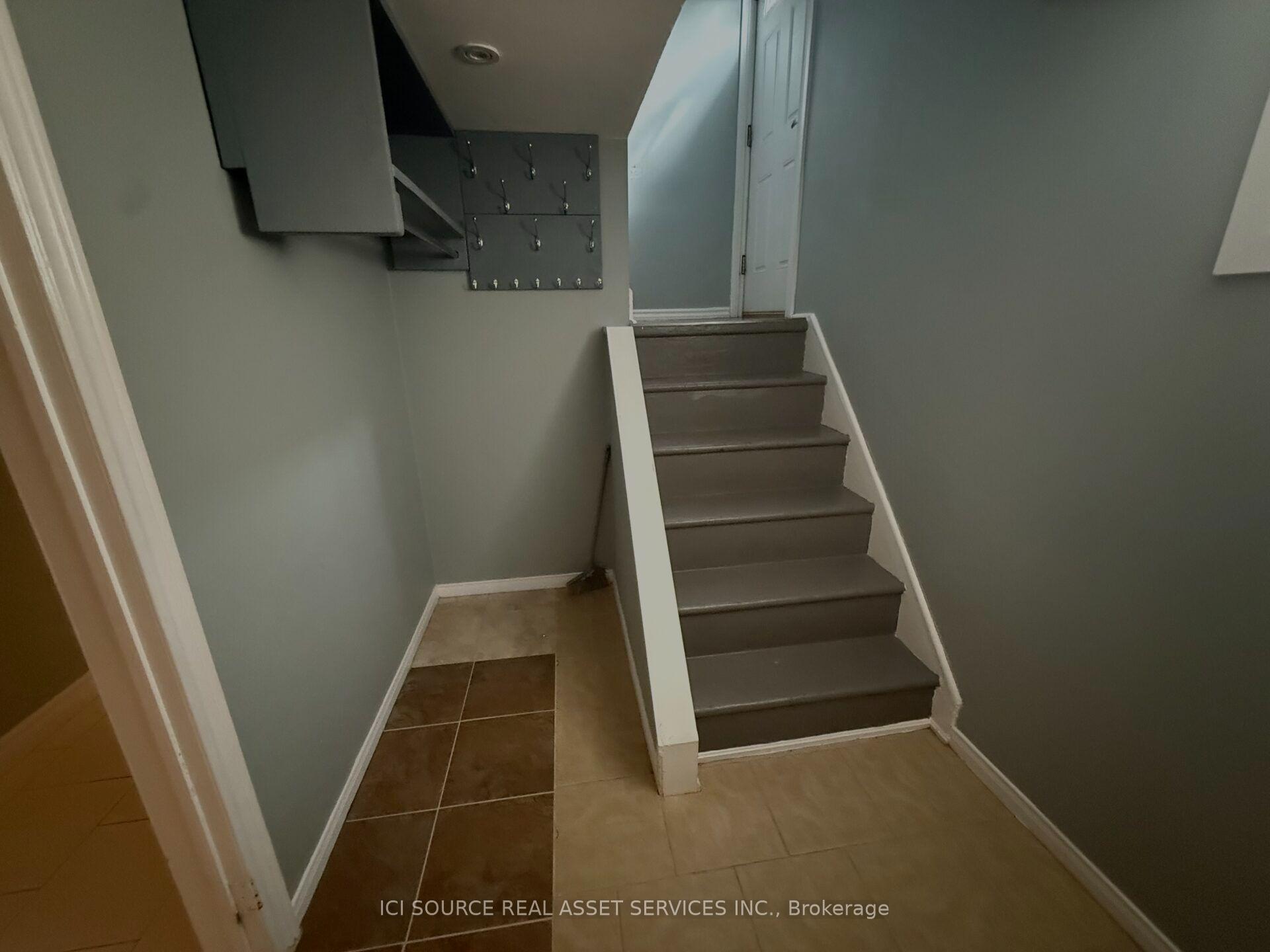 Photo 7 of Unit Lower Level, 17 Hubert Avenue, Scarborough, Clairlea-Birchmount — HOMEH