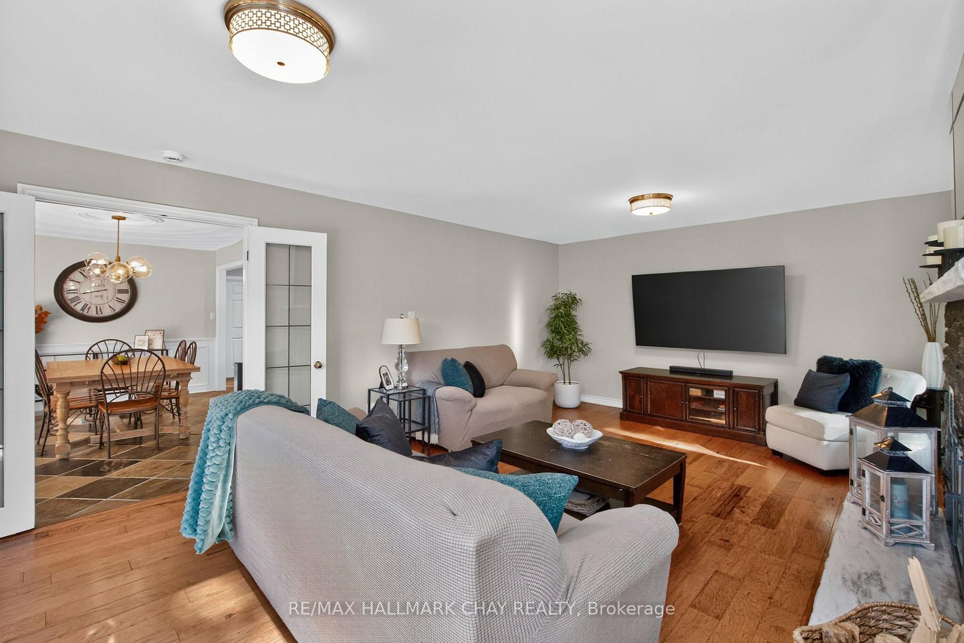 Photo 5 of 98 Idlewood Drive, Springwater, Midhurst — HOMEH
