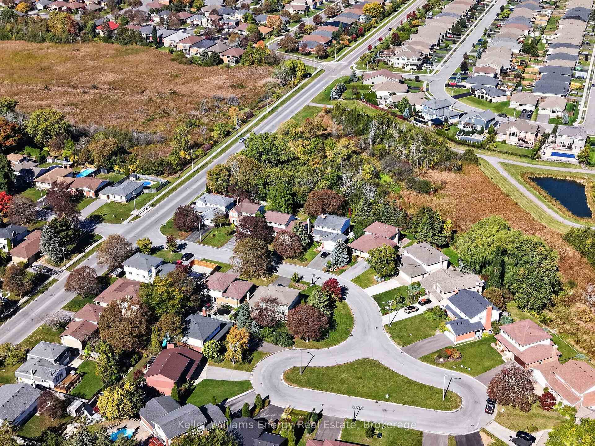 Photo 2 of 28 Briarwood Crescent, Belleville, Belleville Ward — HOMEH