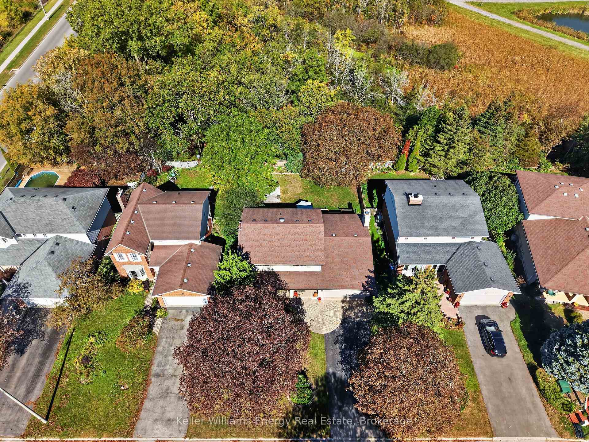 Photo 9 of 28 Briarwood Crescent, Belleville, Belleville Ward — HOMEH