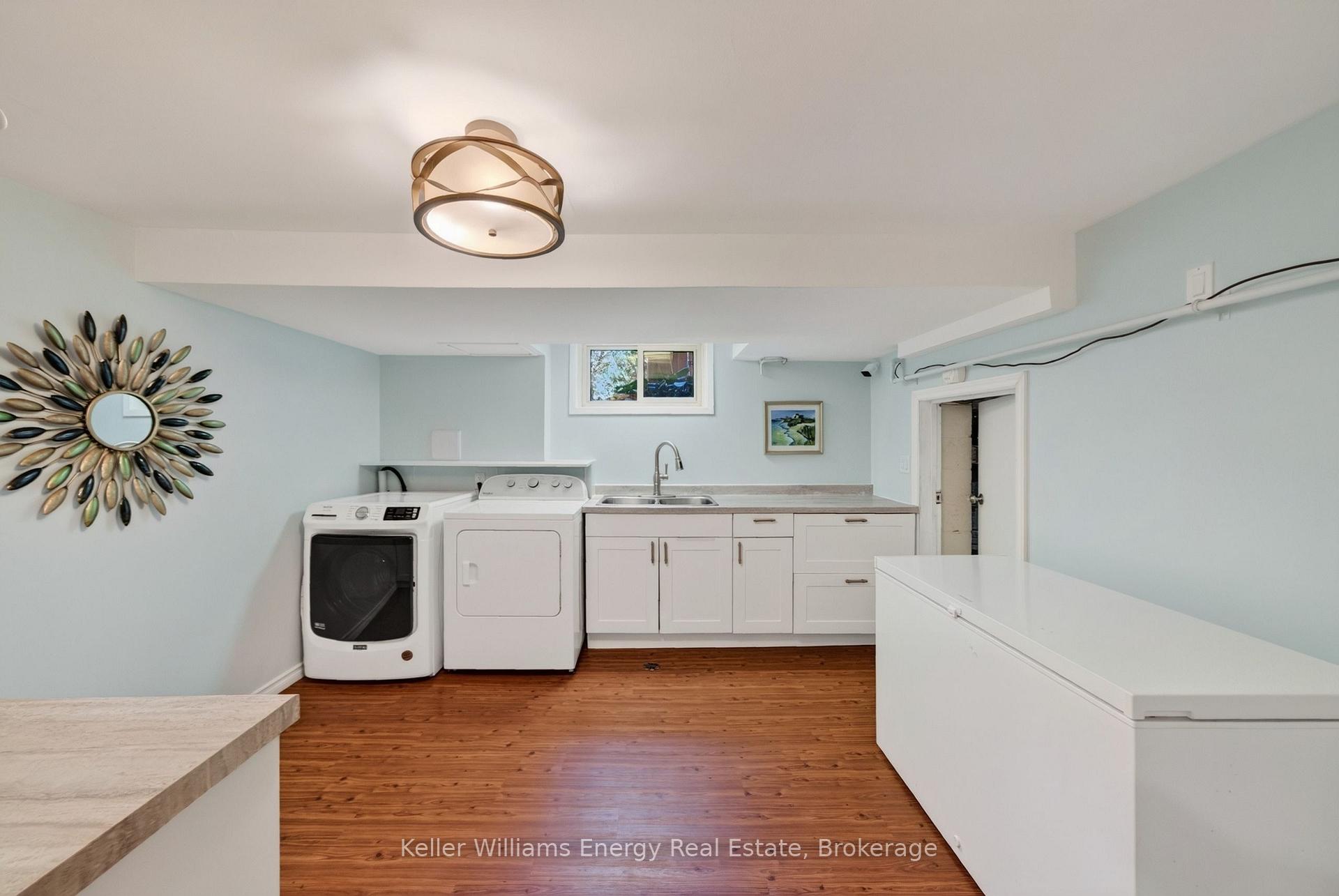 Photo 43 of 28 Briarwood Crescent, Belleville, Belleville Ward — HOMEH