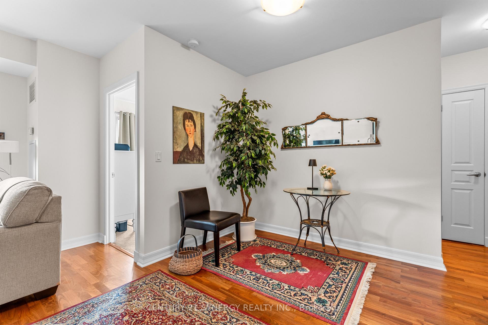 Photo 13 of Unit 501, 200 Besserer Street, Ottawa, Sandy Hill — HOMEH